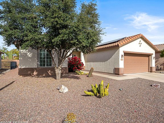 2nd image of 7694 W Desert Cactus Way