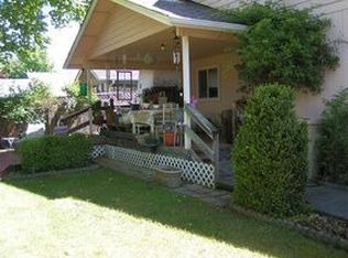 1138 SW Ironwood Dr, Grants Pass, OR 97526
