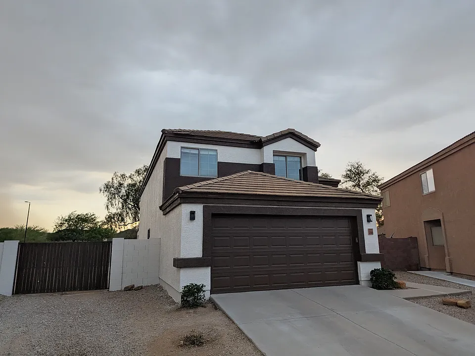 33966 N Mercedes Dr