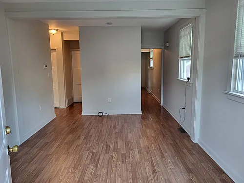 9 De Witt Ave Photo 1