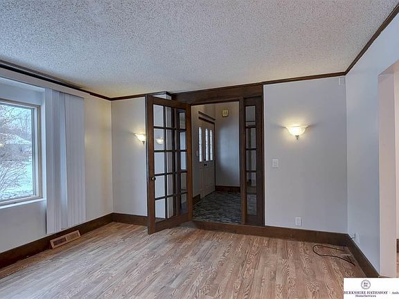 4th image of 7429 Glenvale Dr