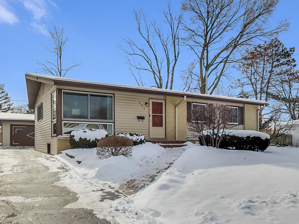 1st image of 603 E Greenwood Dr