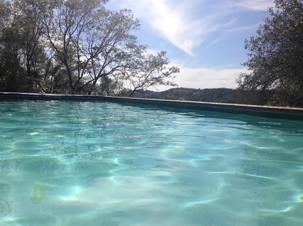16490 Cornucopia Mine Rd, Soulsbyville, CA 95372