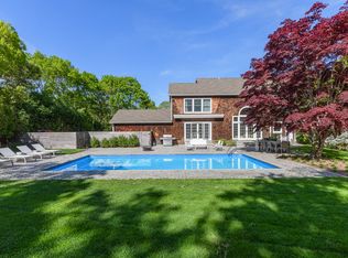 274 Roses Grove Rd, Water Mill, NY 11976