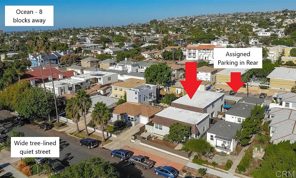Amazing location close to beach and bay, and shopping, while on a quiet tree-lined street.
