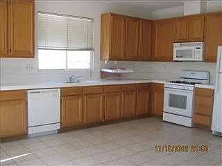 2nd image of 417 Vista San Jose