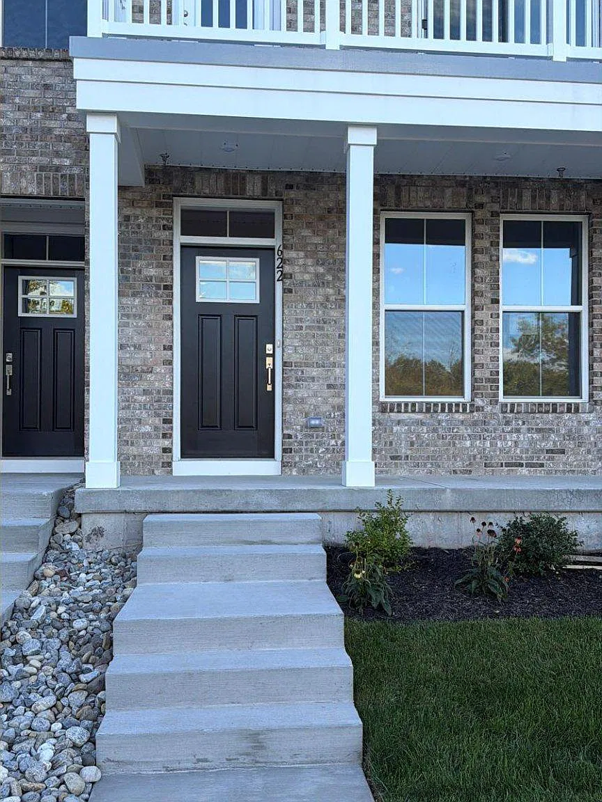 2 bed, 2.5 bath, 1237 sqft, $2,650 — Photo 1