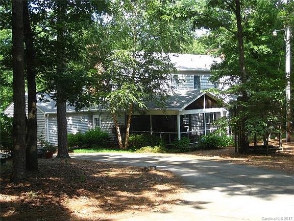 3rd image of 1333 Lee Lynn Dr