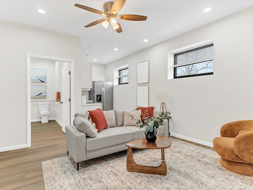 1st image of 4242 Shaw Blvd #1