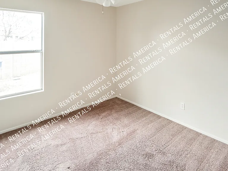 1200 W Kingbird Dr — Photo 13