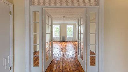 Rented by Garfield Realty 