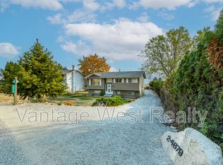 4879 Princeton Ave, Peachland, BC V0H1X7