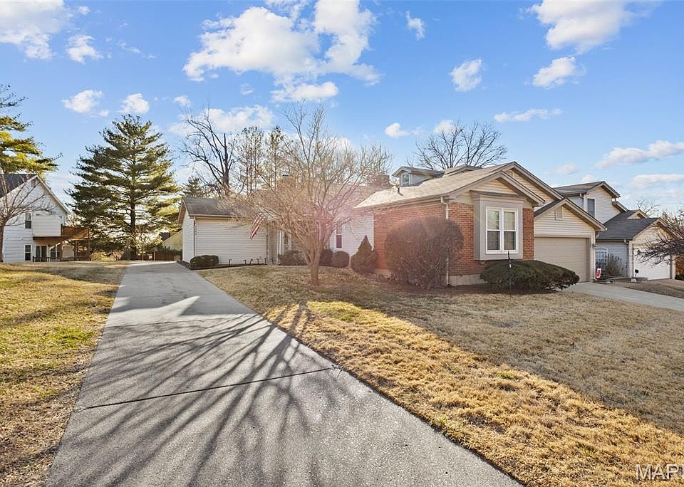 1st image of 3060 Autumn Shores Dr