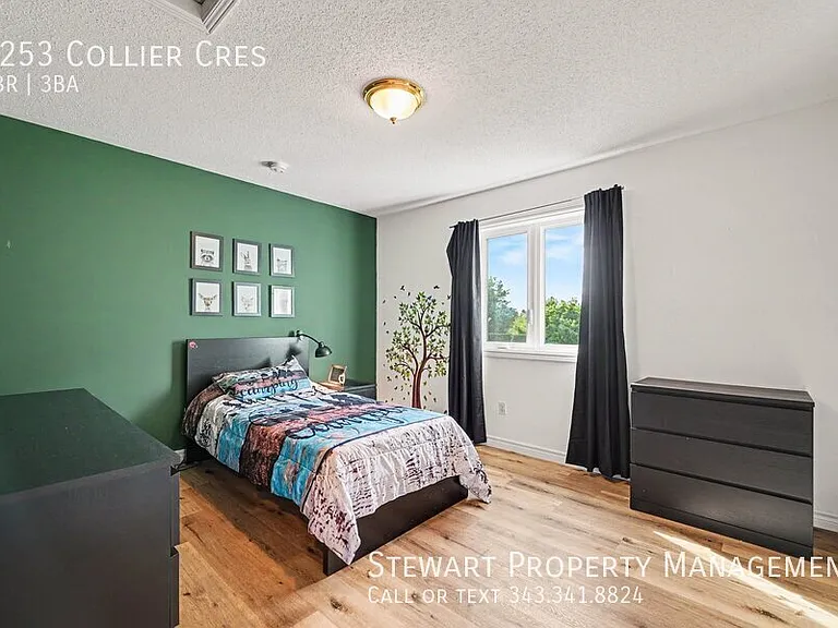 1253 Collier Cres — Photo 21
