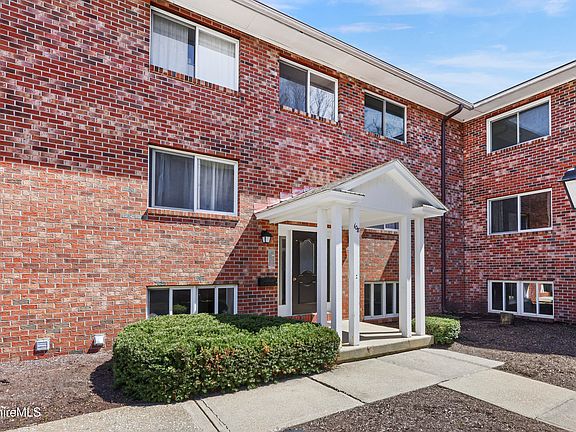 3rd image of 108 E Housatonic St APT 7
