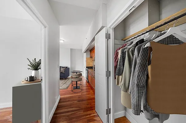 Rented by Vector New York, LLC | media 9