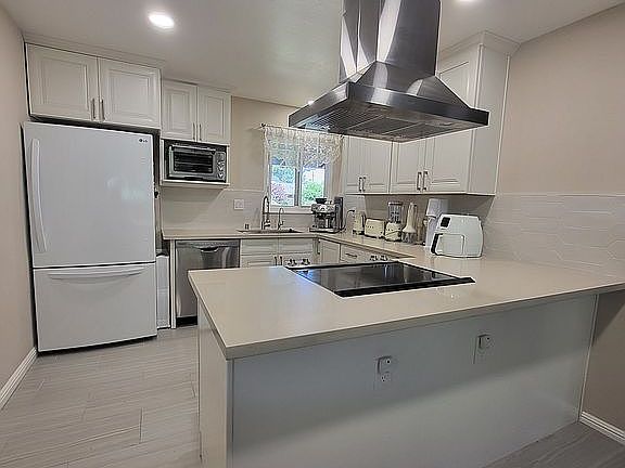 2nd image of 238 Coventry Dr