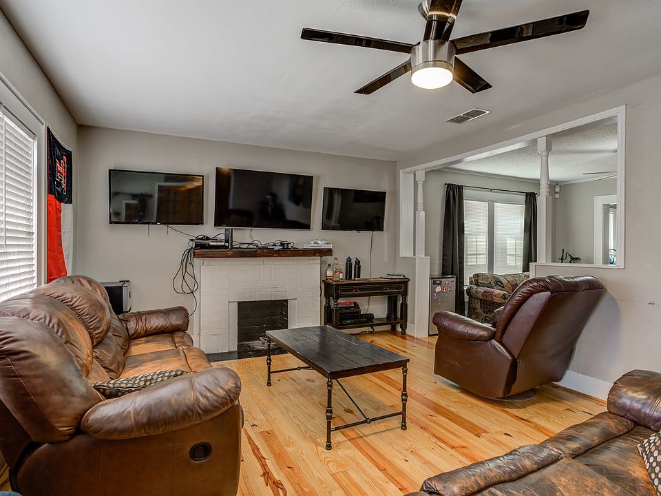 1st image of 2308 15th St