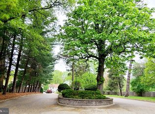 30 James Run, Cherry Hill, NJ 08002