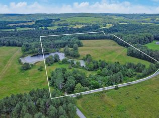 9109 Newton Rd, Crossville, TN 38572