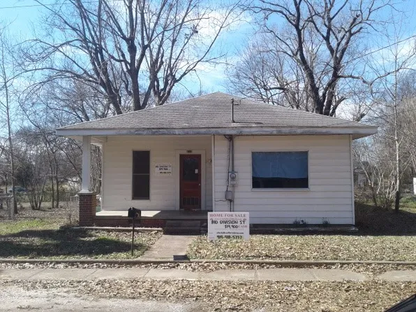 810 Division St, Malvern, AR 72104