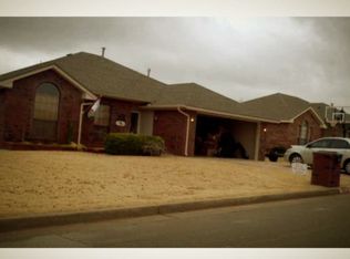 2230 Oakridge Dr, Purcell, OK 73080