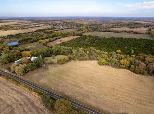 10326 SW 53rd St, Topeka, KS 66610