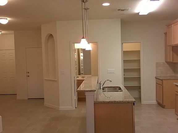4th image of 1621 Bryant Dr #2102