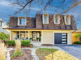 47 Manor Dr, Kitchener, ON N2A 2T9