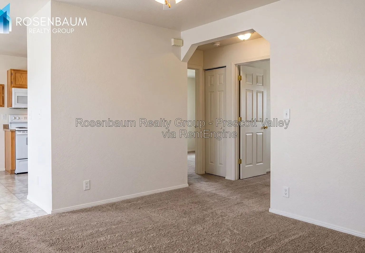 2 bed, 1.0 bath, 760 sqft, $1,425 — Photo 3