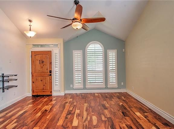 3rd image of 17704 Limpia Creek Dr