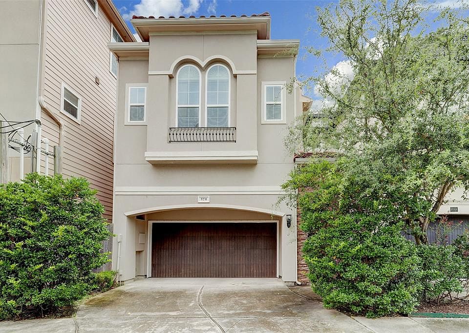 Welcome to 5731 Kiam, welcome home!