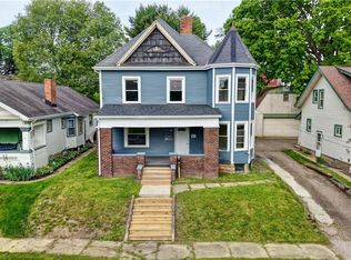 821 9th St SW, Massillon, OH 44647