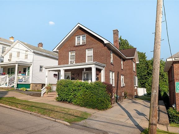 2nd image of 51 Alexander St