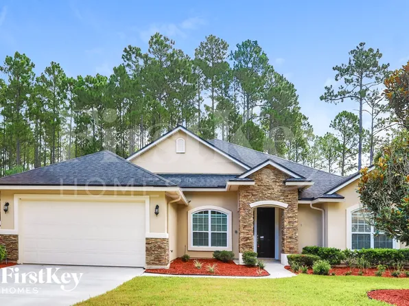 166 Queen Victoria Ave, Saint Johns, FL 32259