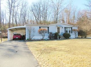 95 Clayton Dr, West Springfield, MA 01089