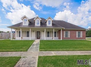 9810 Rosebank Ave, Baton Rouge, LA 70810