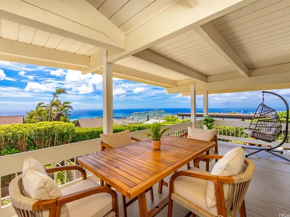 2169 Ahaku Pl, Honolulu, HI 96821