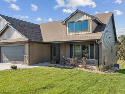 897 Dubs Dr, Iowa City, IA, 52246
