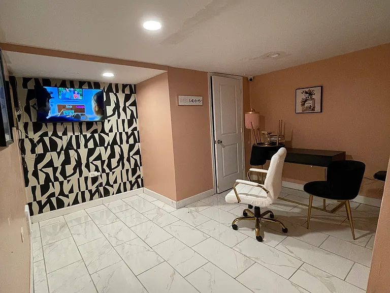 190 W Lehigh Ave #COMMERCIAL SPACE — Photo 10