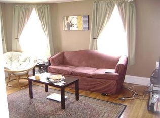 15 Gilbert St #1, Watertown, MA 02472