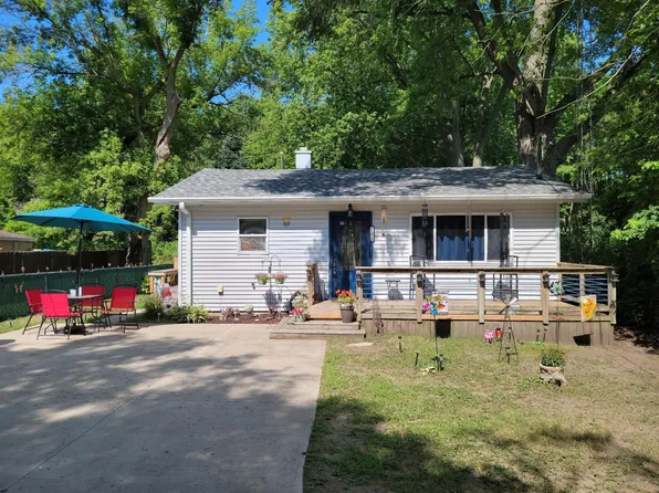 11618 Sheridan Rd, Pleasant Prairie, WI 53158