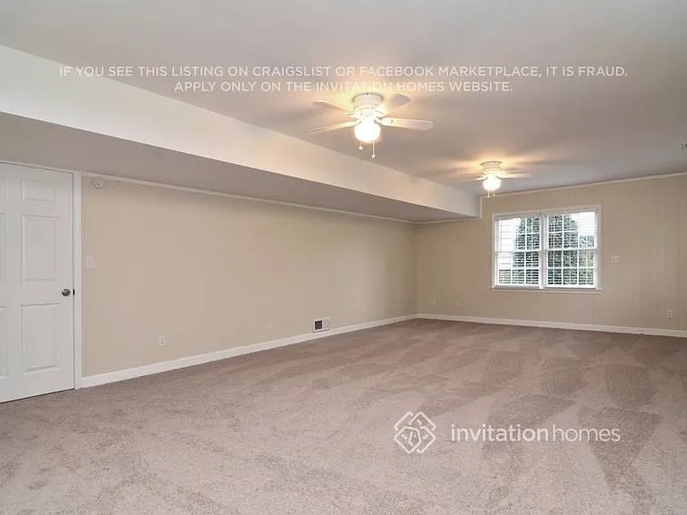 1360 Hampton Hall Dr — Photo 13
