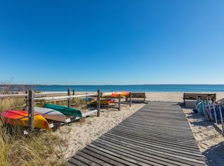 1635 Smith Rd, Peconic, NY 11958