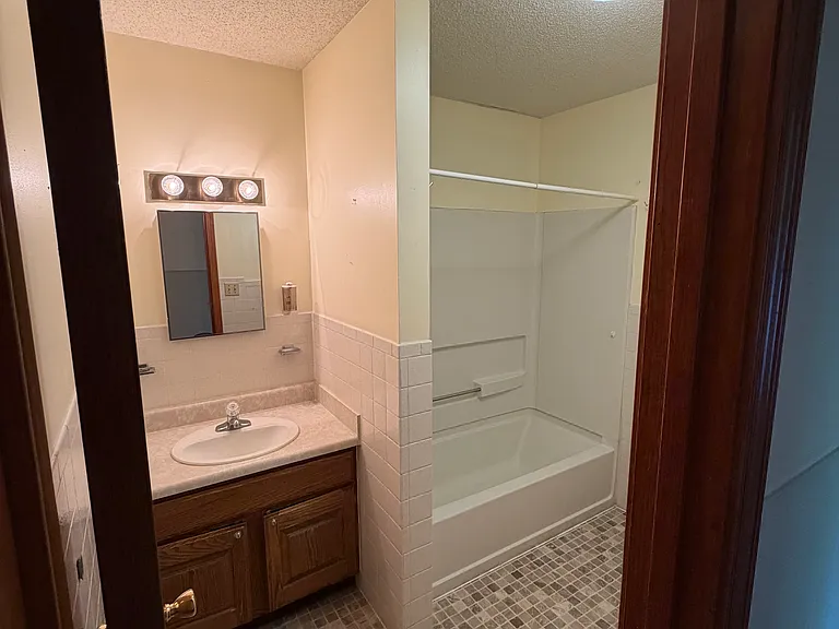 1525 Birmingham Rd — Photo 5