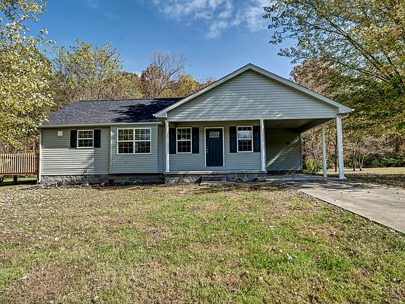 2nd image of 360 Hickory Grove Ln