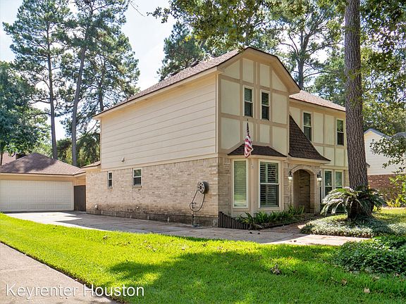 2nd image of 3418 Cave Springs Dr