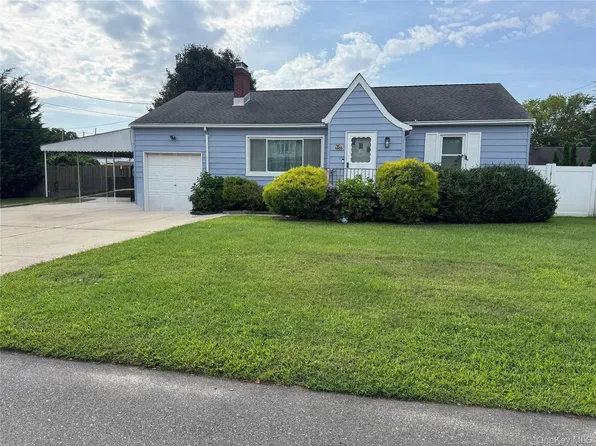 1603 2nd Street, West Babylon, NY 11704