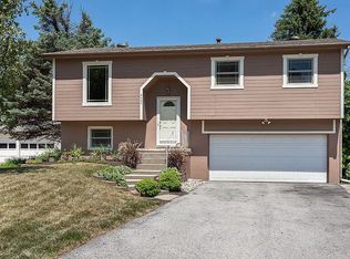 9424 Fowler Ave, Omaha, NE 68134