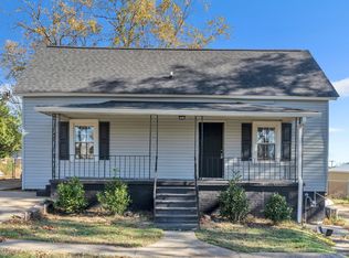 109 S 7th St, Easley, SC 29640